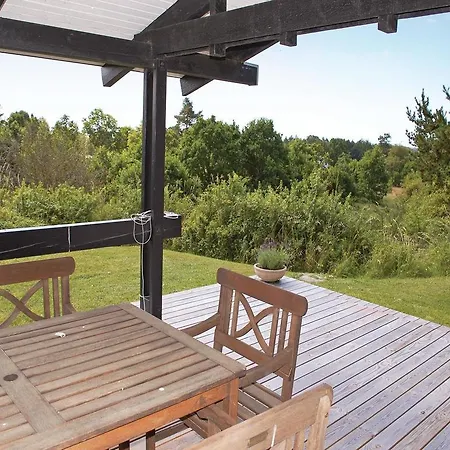 Vakantiehuis Four-bedroom Holiday In