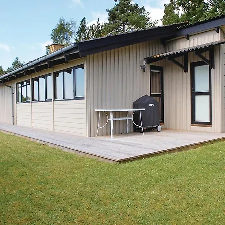 Four-bedroom Holiday In