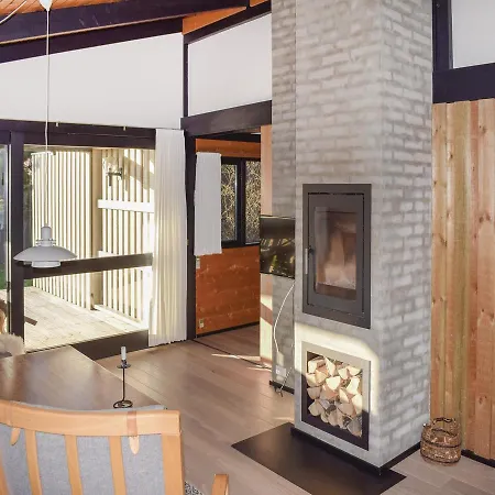Four-bedroom Holiday In Vakantiehuis